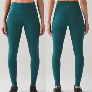 Lululemon high rise wunder under tights